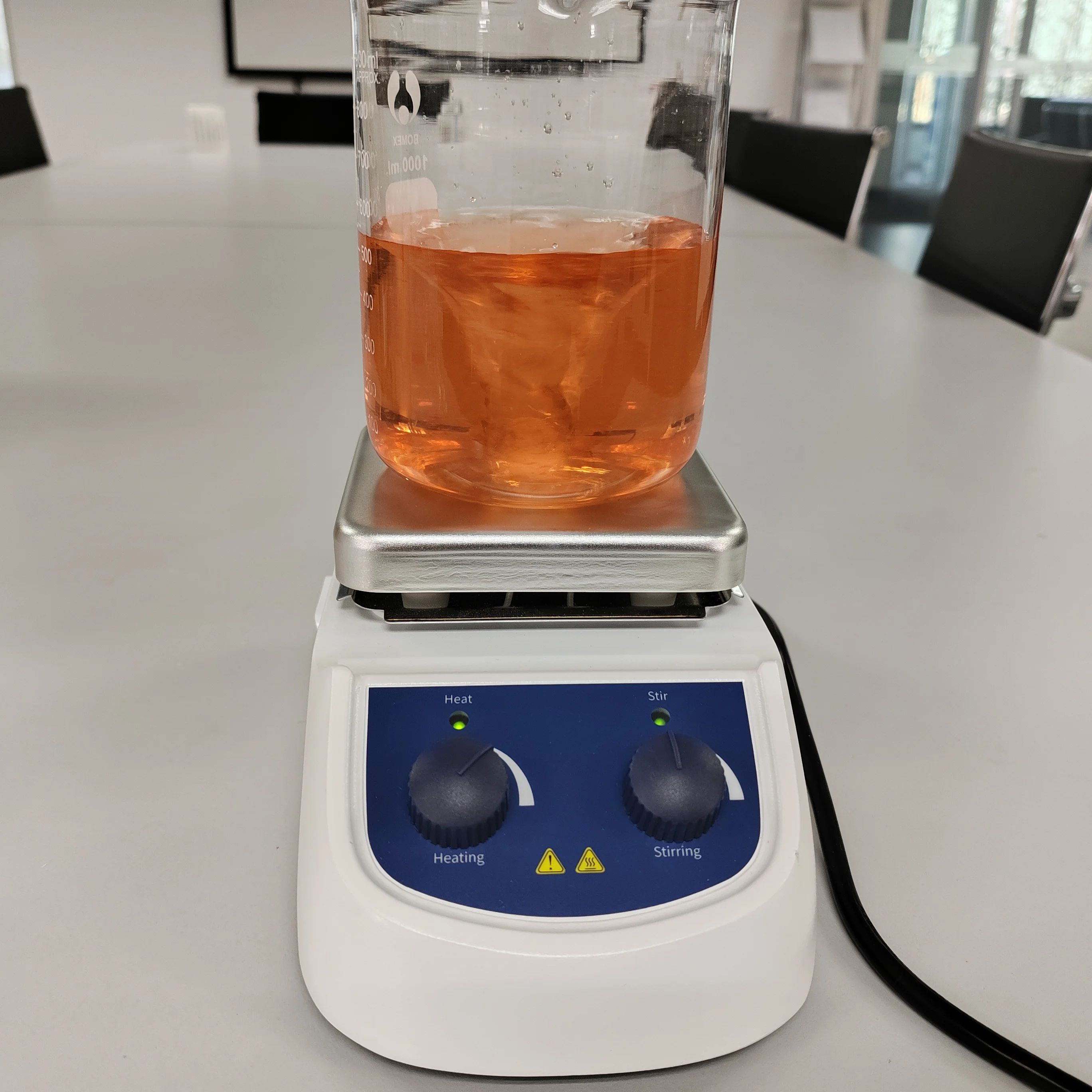 Lab Equipment - Agitatore Magnetico con Piastra Riscaldante MS4-H380-E